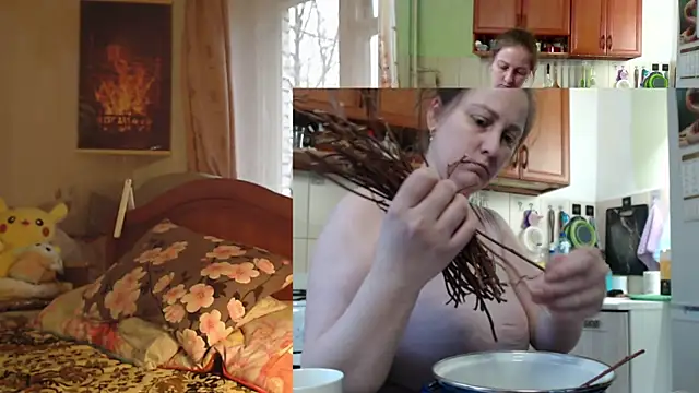 Snapshot of Sakura_Green chatting on 11.13.25 Sakura Green online show from 11.13.25