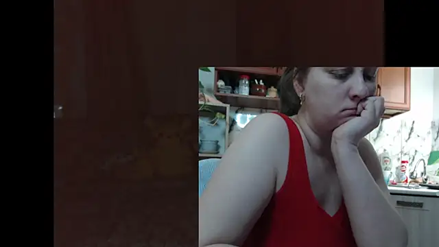 Snapshot of Sakura_Green chatting on 11.28.25 Sakura Green online show from 11.28.25