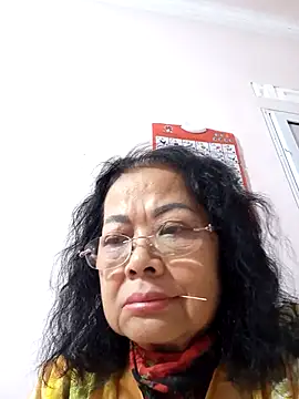 Hotestlove online show from 11.03.25