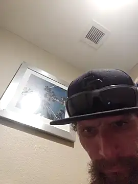 Crackkers online show from 12.20.24