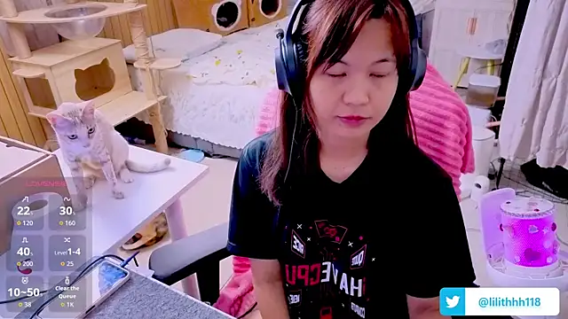 Snapshot of Kana_G chatting on 06.15.26 Kana G online show from 06.15.26