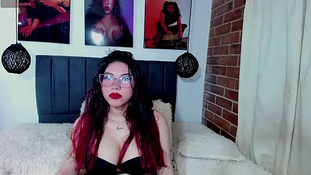 kyliejenner hot online show from 05.12.26