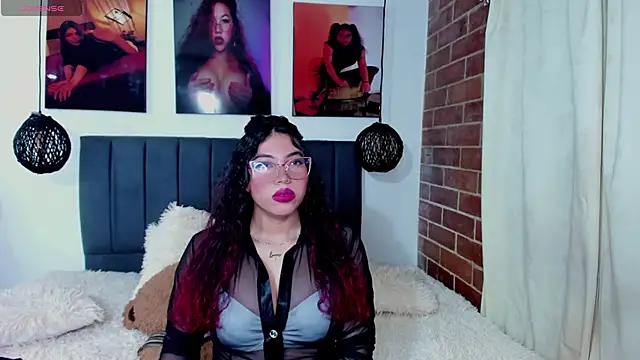 kyliejenner hot online show from 05.19.26