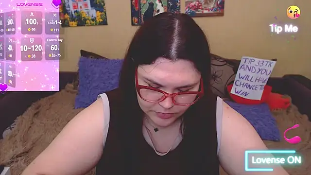Snapshot of JuliaKeln chatting on 06.05.26 JuliaKeln online show from 06.05.26