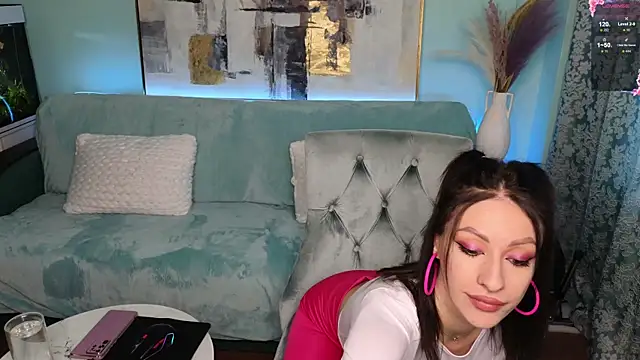 Snapshot of HoneyGirl55 chatting on 02.12.25 HoneyGirl55 online show from 02.12.25