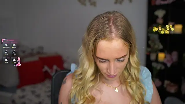 Nicolette  Shea  online show from 12.28.24