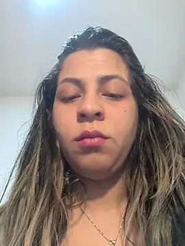 Rose Gang online show from 02.23.25