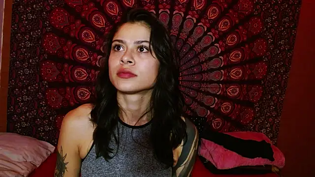 Snapshot of AbbySccott chatting on 02.10.26 AbbySccott online show from 02.10.26