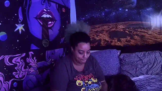 Snapshot of AutumnHart chatting on 02.16.25 AutumnHart online show from 02.16.25