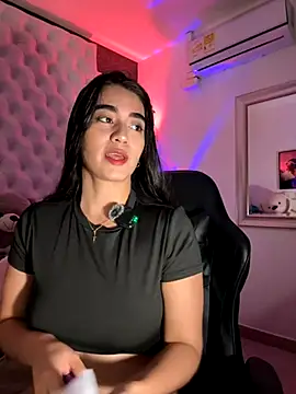 ZarahEvans online show from 11.29.25