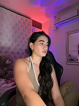 ZarahEvans online show from 12.03.25