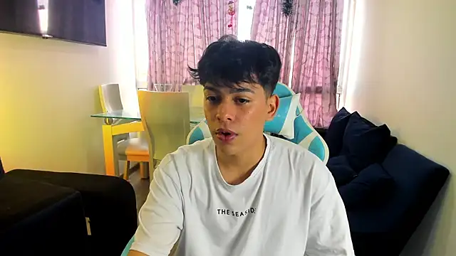 Franco Rizzo  online show from 02.06.25