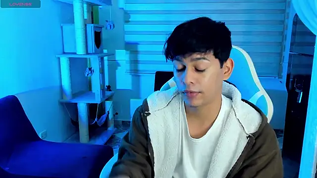 Franco Rizzo  online show from 10.05.25