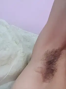 Snapshot of Idksvshskvsib chatting on 09.21.25 Idksvshskvsib online show from 09.21.25