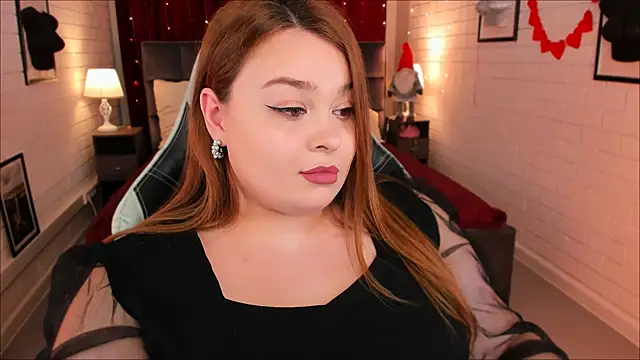 Snapshot of KimberlyMaran chatting on 02.11.25 KimberlyMaran online show from 02.11.25