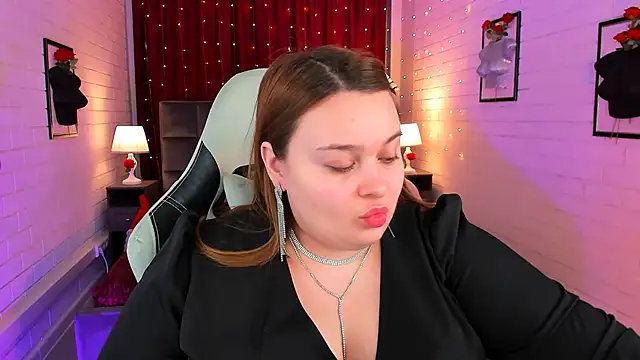 Snapshot of KimberlyMaran chatting on 03.05.25 KimberlyMaran online show from 03.05.25