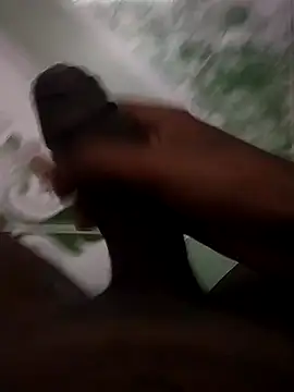 Snapshot of Tamil10inches chatting on 03.01.25 Tamil10inches online show from 03.01.25