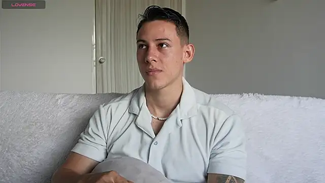 Snapshot of Muscle_King_Cum chatting on 07.13.26 Muscle King Cum online show from 07.13.26