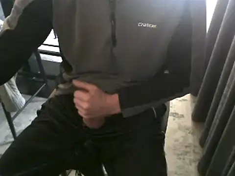 hornyman18cm39 online show from 01.02.25