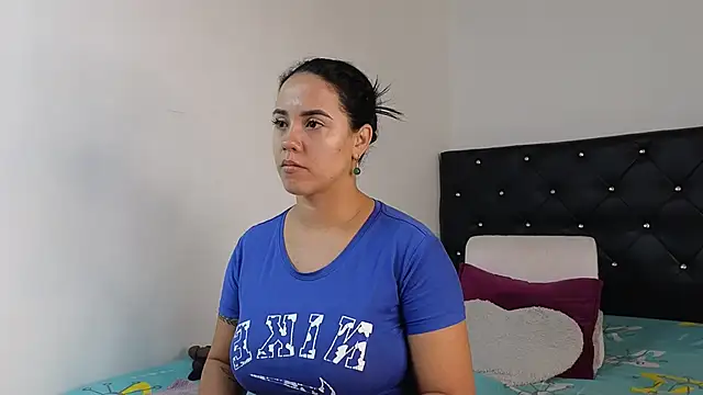 Snapshot of tatiana_big_ass_boobs chatting on 11.14.25 tatiana big ass boobs online show from 11.14.25