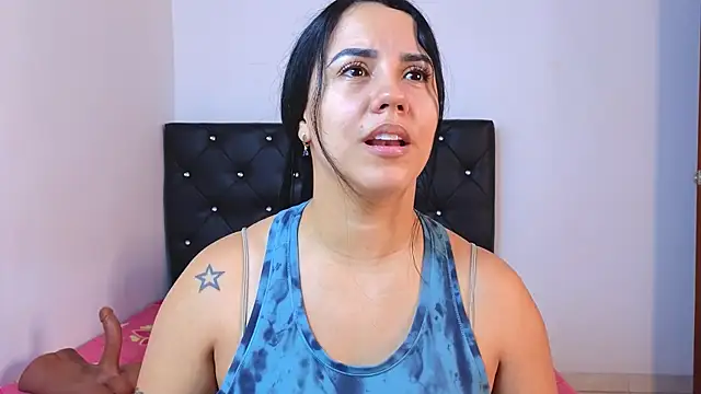 Snapshot of tatiana_big_ass_boobs chatting on 01.12.26 tatiana big ass boobs online show from 01.12.26