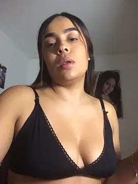 JuanaSimons online show from 04.11.26