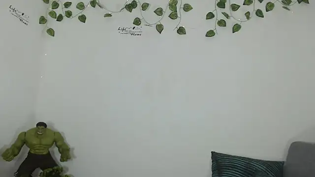 Snapshot of Angel_bran chatting on 11.20.25 Angel bran online show from 11.20.25