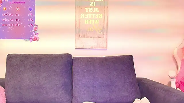 kendrajhonson online show from 10.13.25