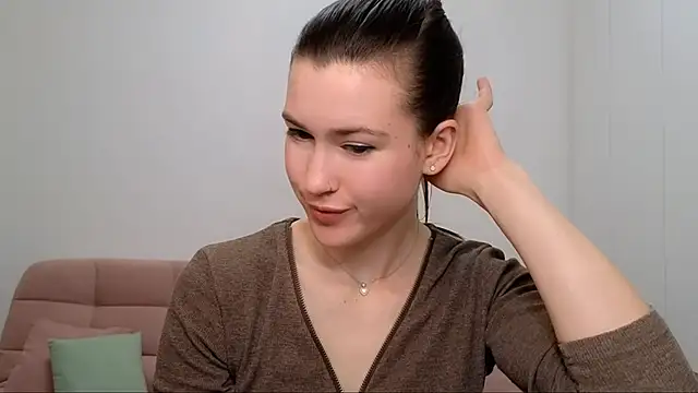 AliciaNewell online show from 01.18.25