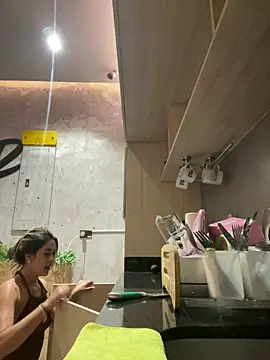 Emilia Bakerr online show from 01.29.25