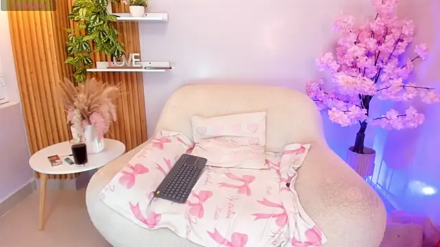 MrsFoucher online show from 07.28.26