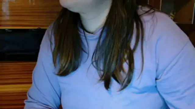 Snapshot of Lucinka1 chatting on 02.13.26 Lucinka1 online show from 02.13.26