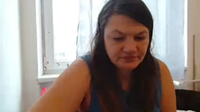 Snapshot of Lucinka1 chatting on 02.22.26 Lucinka1 online show from 02.22.26