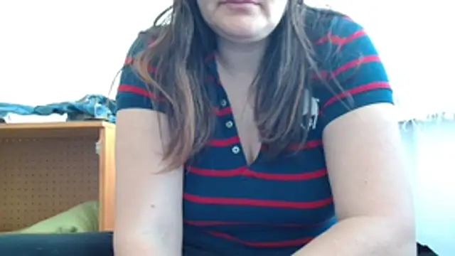 Snapshot of Lucinka1 chatting on 02.27.26 Lucinka1 online show from 02.27.26