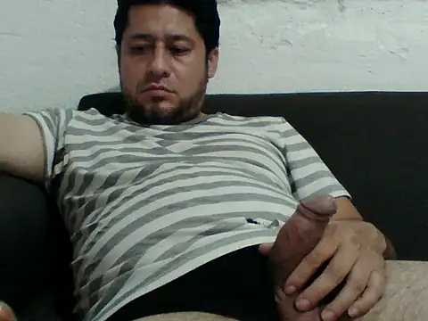 Snapshot of simpatico1000 chatting on 11.19.25 simpatico1000 online show from 11.19.25