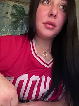 DaisyStreet online show from 12.14.25