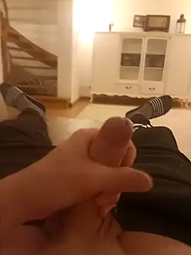 Snapshot of victortt chatting on 12.18.25 victortt online show from 12.18.25