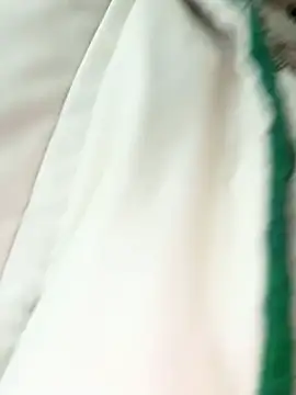 LikaCat online show from 03.18.25