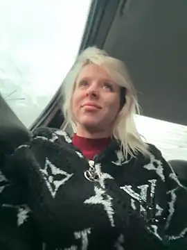 LikaCat online show from 10.30.25