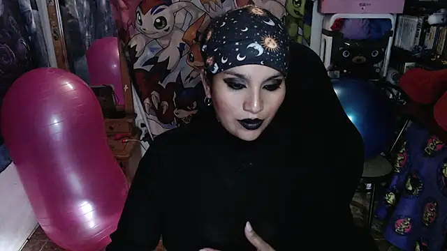 Snapshot of kureiji_hentaii chatting on 05.20.26 kureiji hentaii online show from 05.20.26