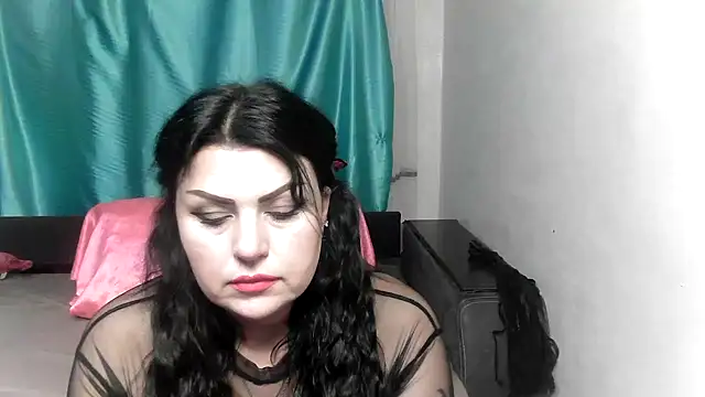 Snapshot of kataleya94 chatting on 02.13.25 kataleya94 online show from 02.13.25