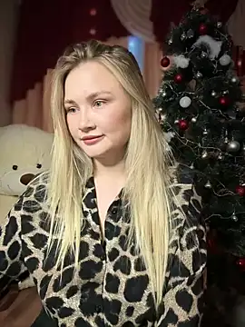 Snapshot of AmeliaAllem chatting on 12.19.24 AmeliaAllem online show from 12.19.24