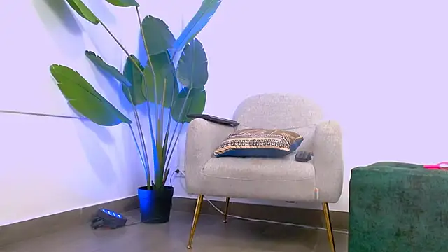Sara ow online show from 05.04.26