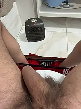 Snapshot of pino8787 chatting on 03.18.25 pino8787 online show from 03.18.25