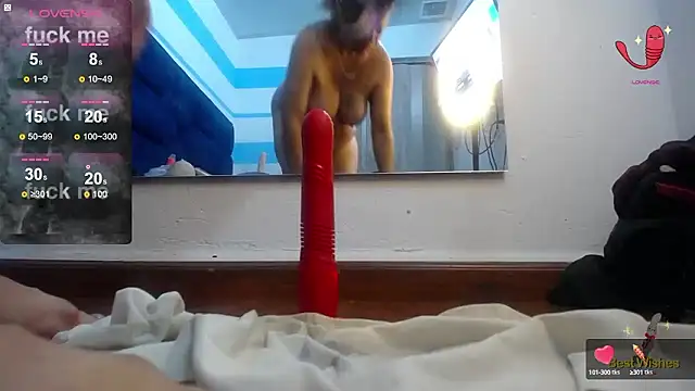 Snapshot of Natasha_699 chatting on 02.02.25 Natasha 699 online show from 02.02.25