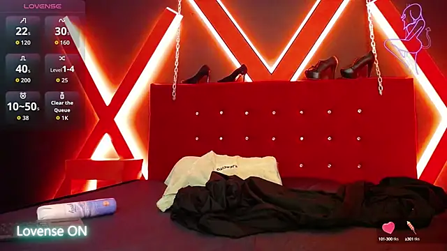 Snapshot of Natasha_699 chatting on 09.20.25 Natasha 699 online show from 09.20.25