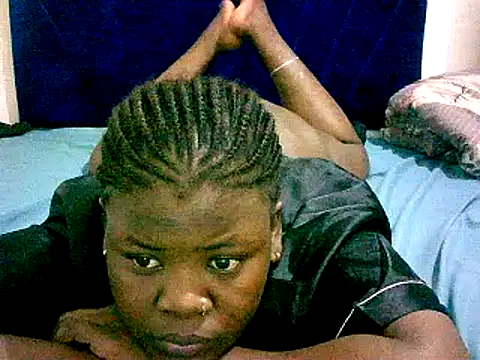 Snapshot of honeypotsweet chatting on 11.12.25 honeypotsweet online show from 11.12.25