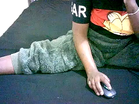 Snapshot of honeypotsweet chatting on 02.28.26 honeypotsweet online show from 02.28.26