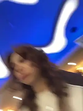 Snapshot of QuitieLia chatting on 02.26.26 QuitieLia online show from 02.26.26