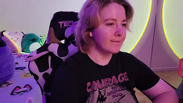 InternetFairy XO online show from 01.19.25